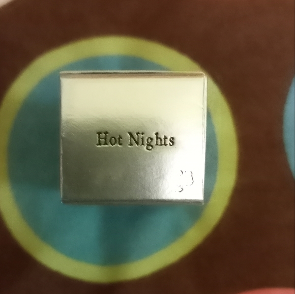 NWT.  Lancome color design lipstick. Hot Nights. - Picture 3 of 6